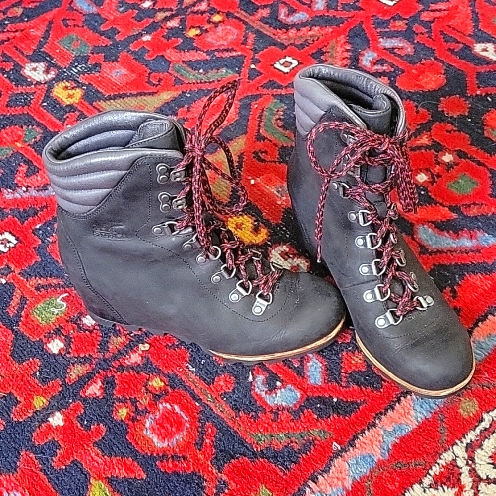 Sorel Conquest Boots